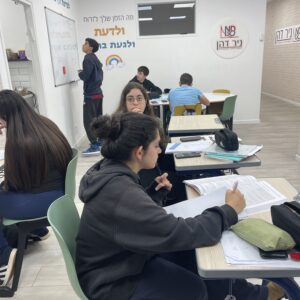 מספרים מרוכבים 11 – תרגול בשילוב סדרה הנדסית.