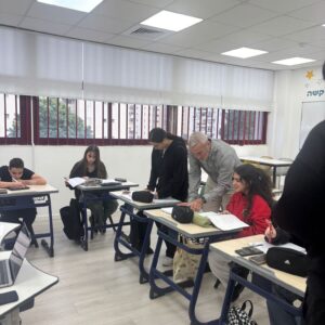 וקטורים 6 - תלות וקומבינציה ליניארית.